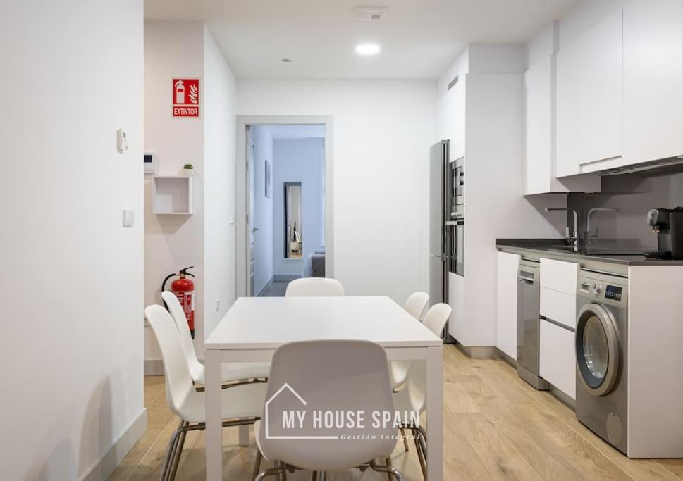 Myhousespain - Maravilloso Apartamento En 기욘 외부 사진
